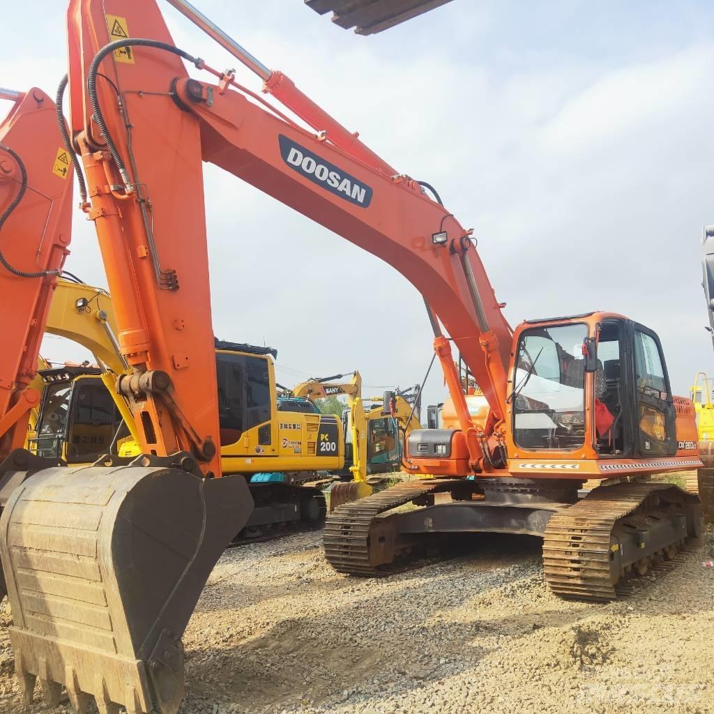 Doosan DX260LC Rupsgraafmachines