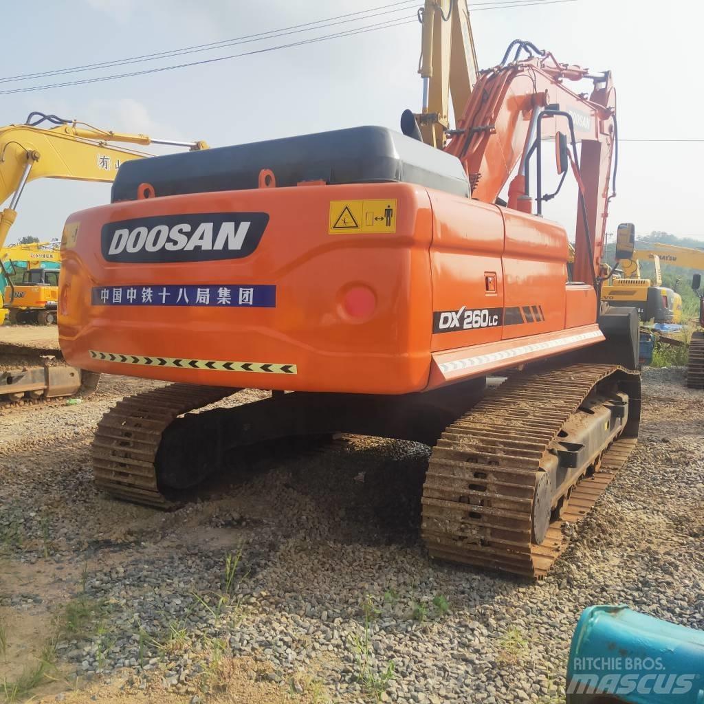 Doosan DX260LC Rupsgraafmachines