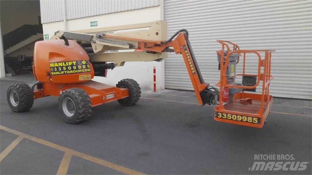 JLG 450AJSII Knikarmhoogwerkers