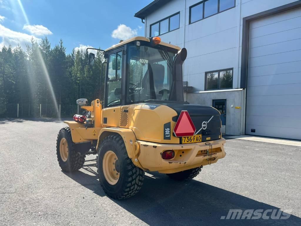 Volvo L 30 G Wielladers