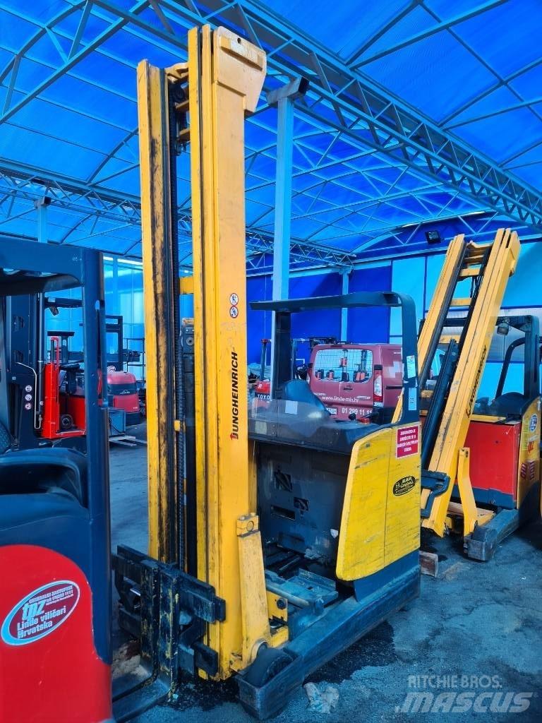 Jungheinrich ETV 14 Reachtruck voor hoog niveau