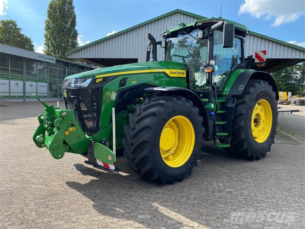 John Deere 8R 310 Tractoren
