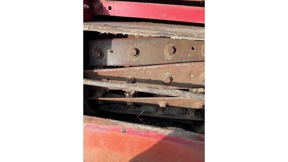 New Holland 782 Getrokken veldhakselaar