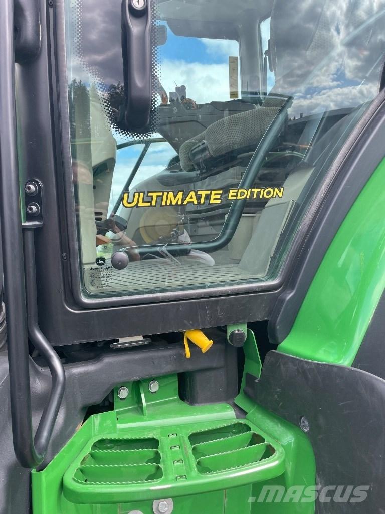 John Deere 6250 R Tractoren