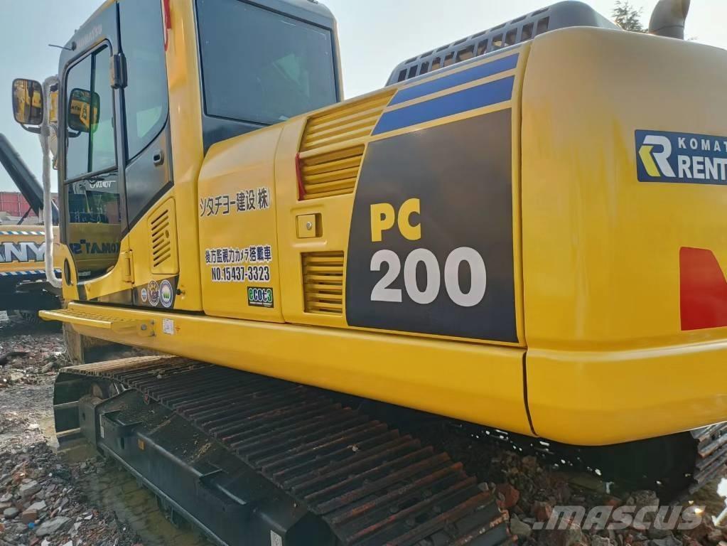 Komatsu PC 200-8 Rupsgraafmachines