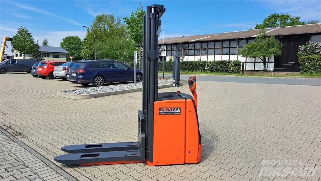 Linde L20 Stapelaar meeloop