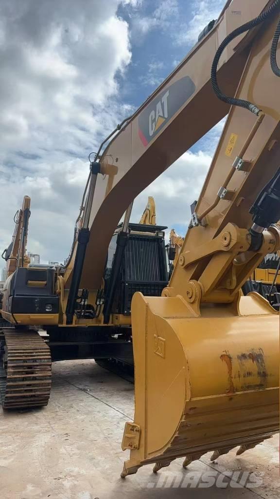 CAT 330 D L Rupsgraafmachines