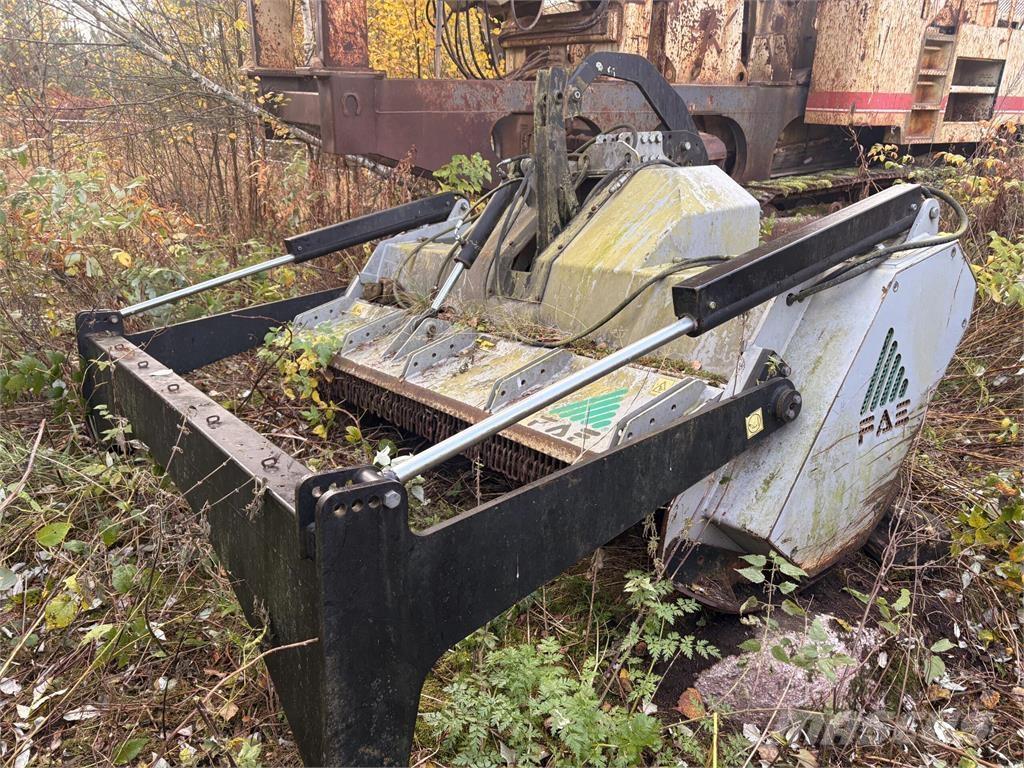 FAE UMM/S 225-130 Klepelmaaiers