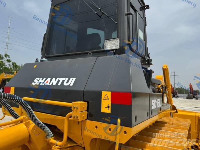 Shantui SD 16 Rupsdozers