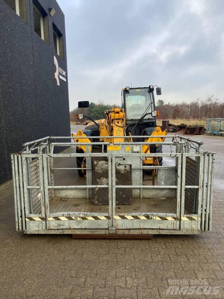 JCB 540-140 Verreikers