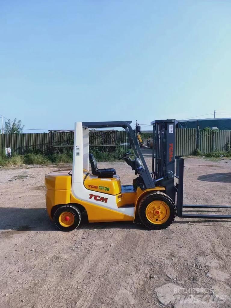 TCM FD30 Diesel heftrucks