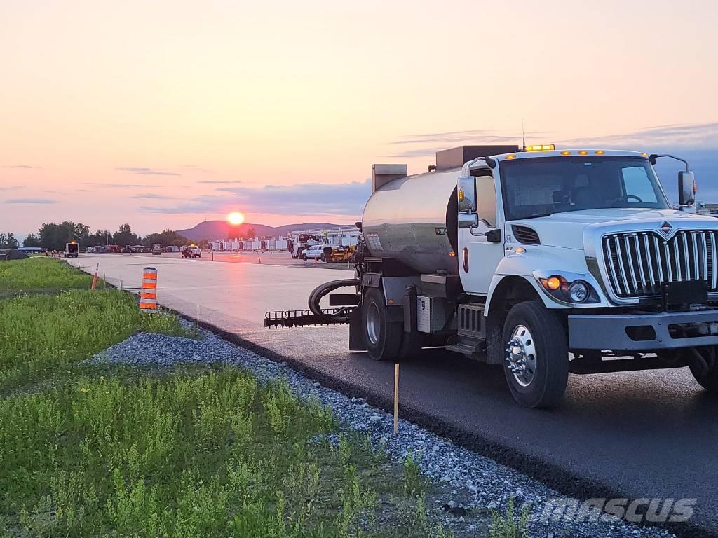 LeeBoy MAXIMIZER 3B Betonmixers en pompen