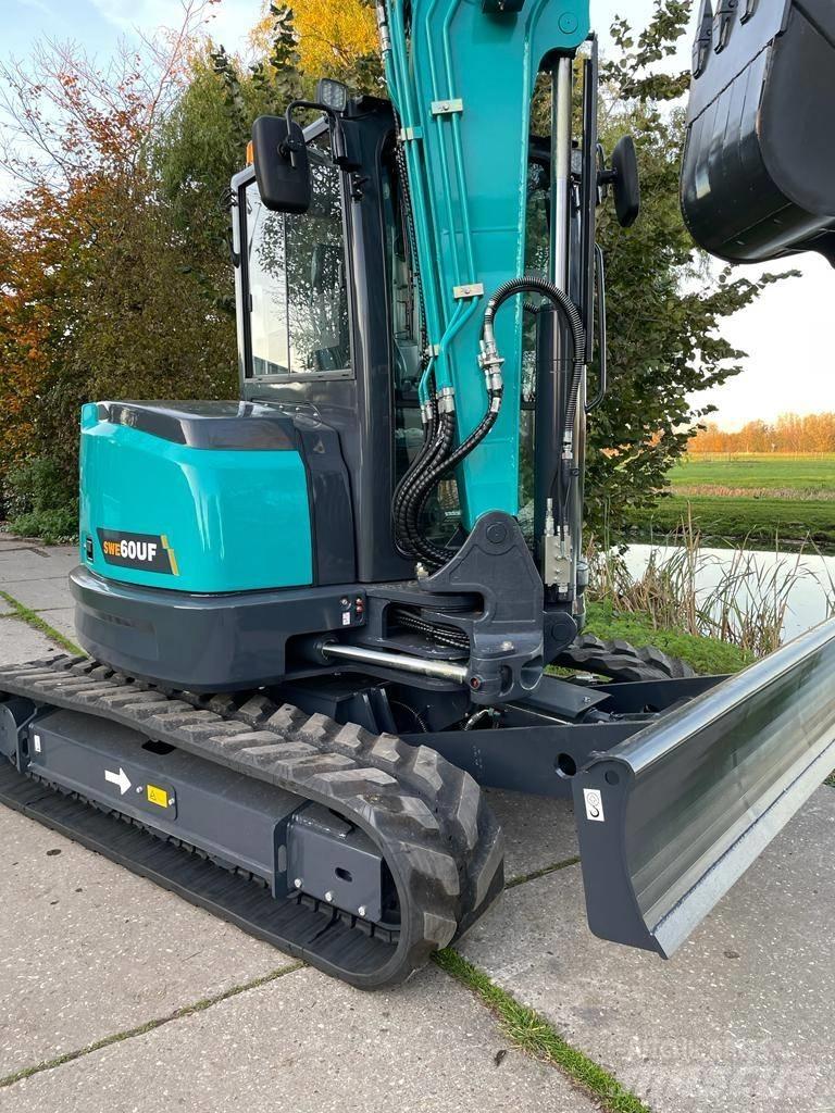 Sunward SWE60UF Minigraafmachines < 7t