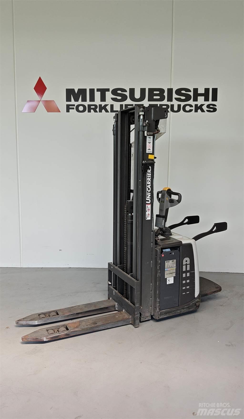 Atlet PSP160 Meerij pallettruck met platform