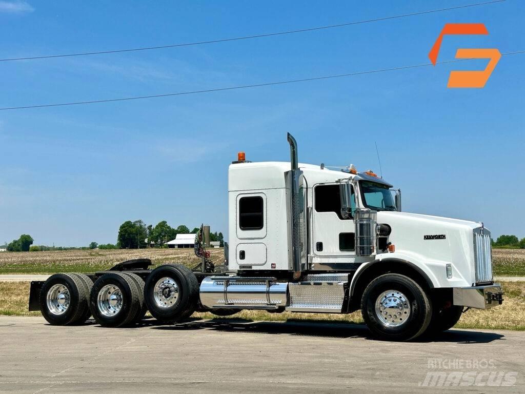Kenworth T 800 Trekkers