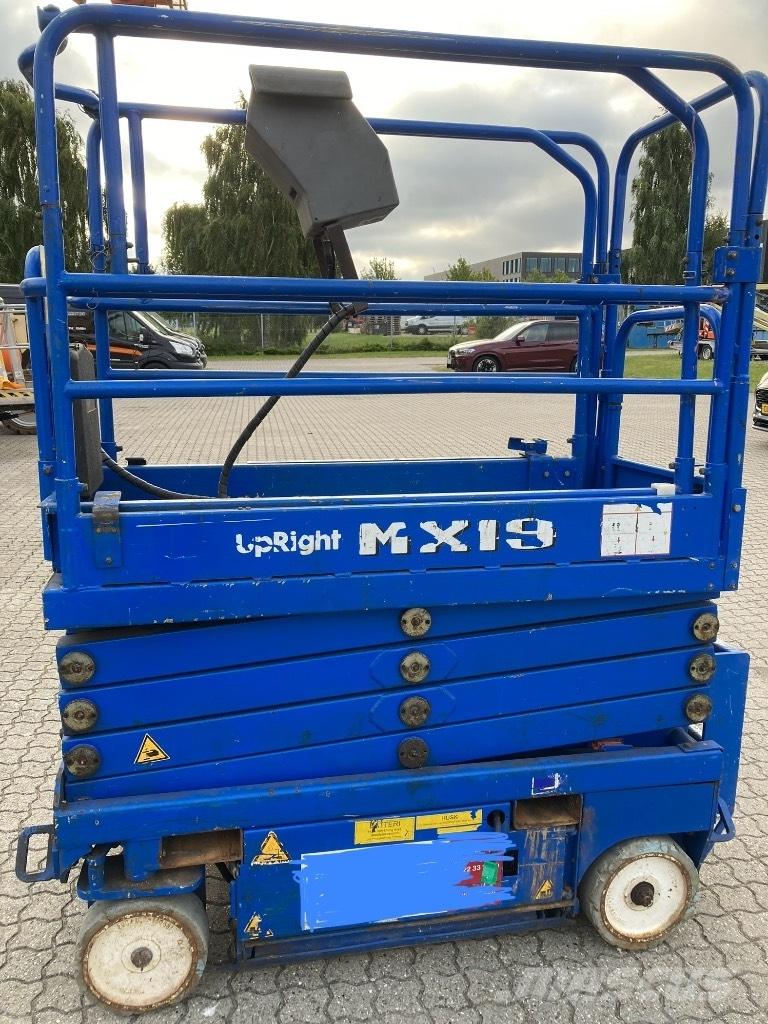 UpRight MX19 Schaarhoogwerkers