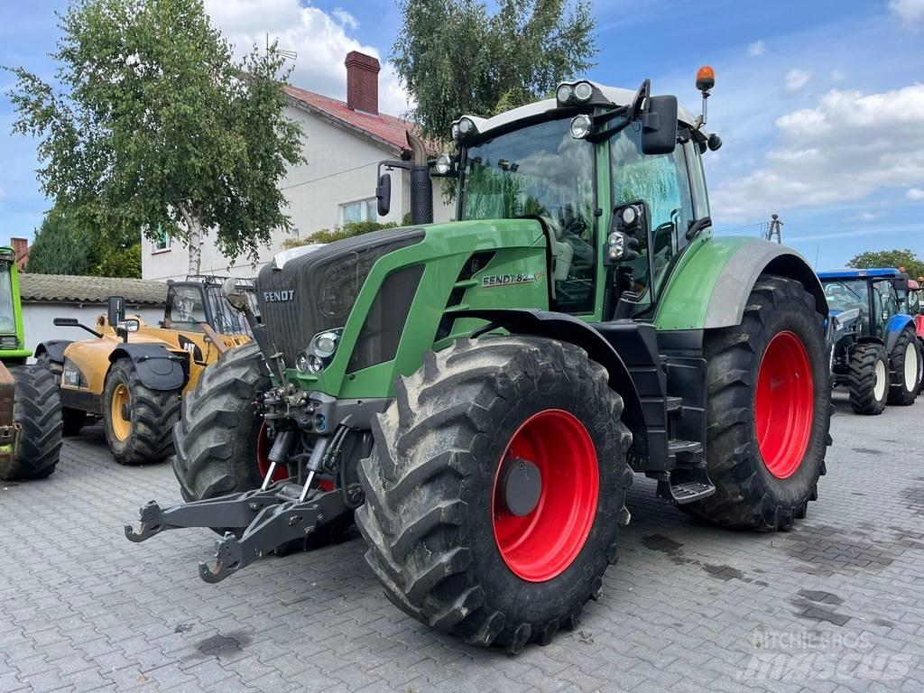 Fendt 824 VARIO Tractoren