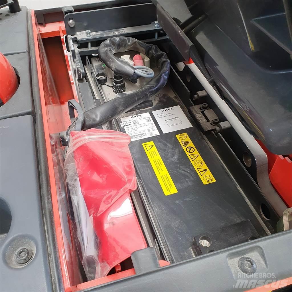 Linde D12AP Stapelaar meeloop