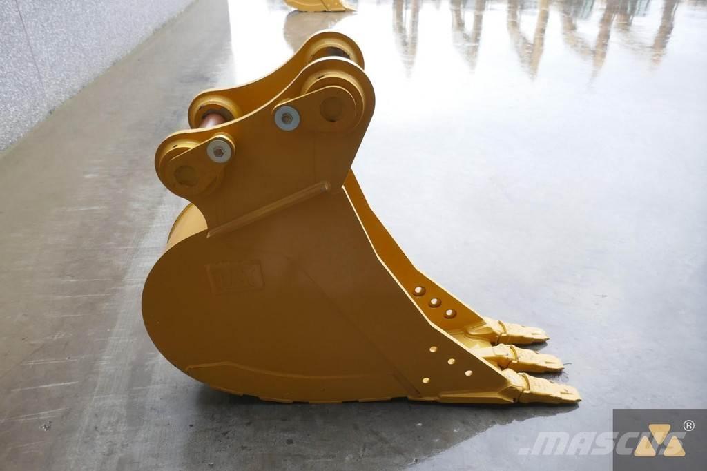CAT 320 Bucket Bakken