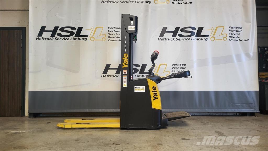 Yale MS12X Zelfrijdende stapelaars