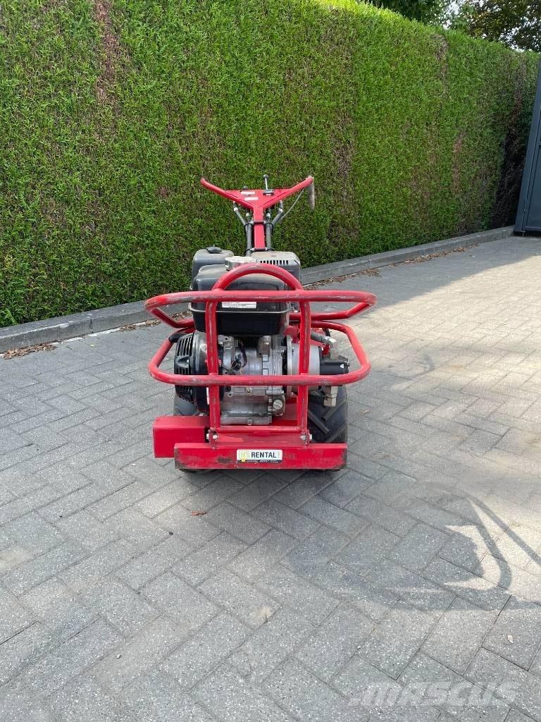 Barreto 1320 Tweewielige tractoren en cultivatoren