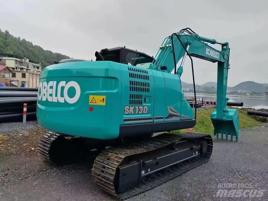 Kobelco SK130-11 Midigraafmachines 7t - 12t