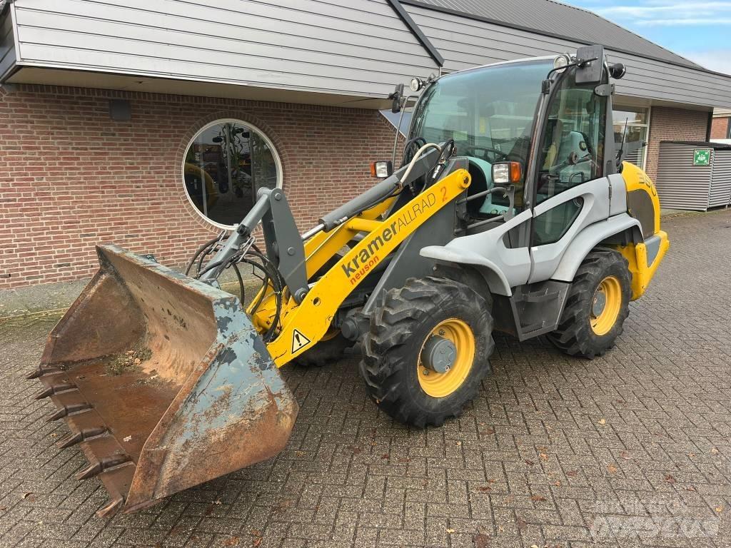 Kramer 380 shovel Wielladers