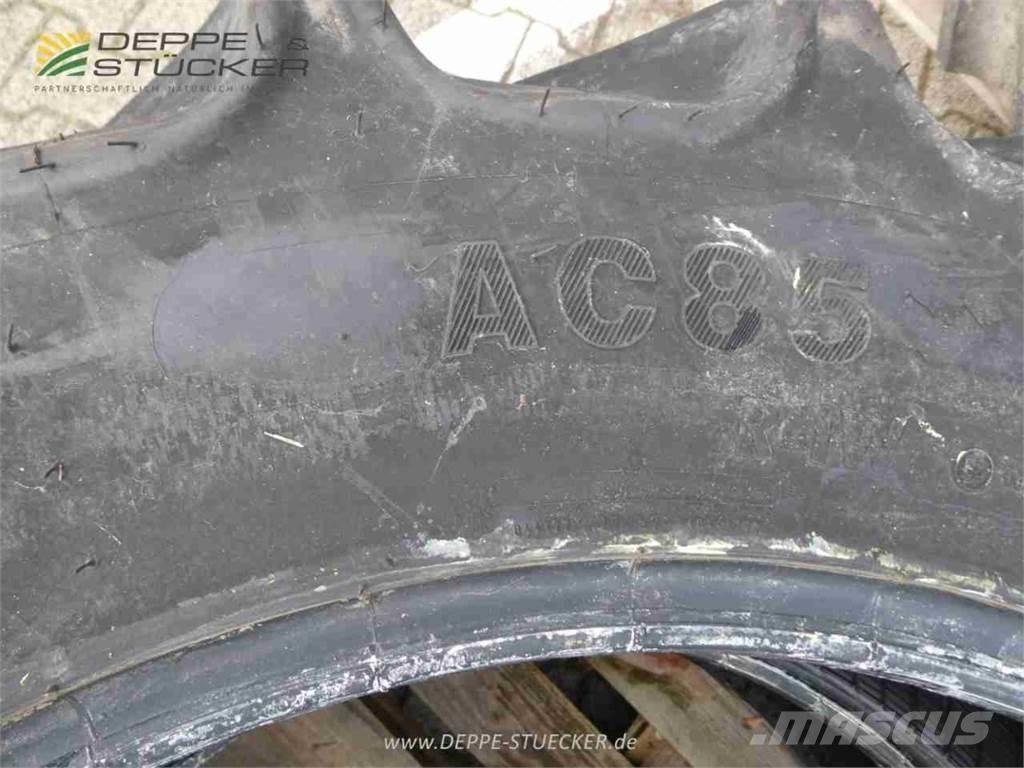 Mitas 280/85R28 Banden, wielen en velgen