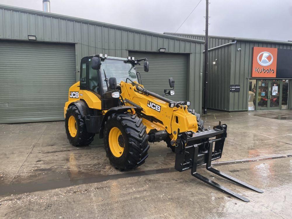 JCB TM 320 S Verreikers voor landbouw