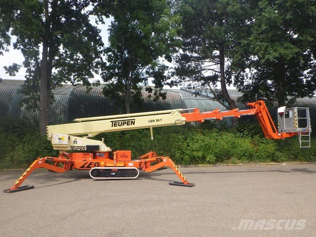 Teupen LEO30T Knikarmhoogwerkers