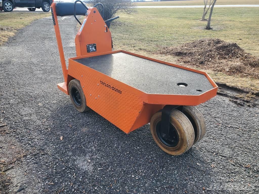 Taylor-Dunn SC100 Electro trekker