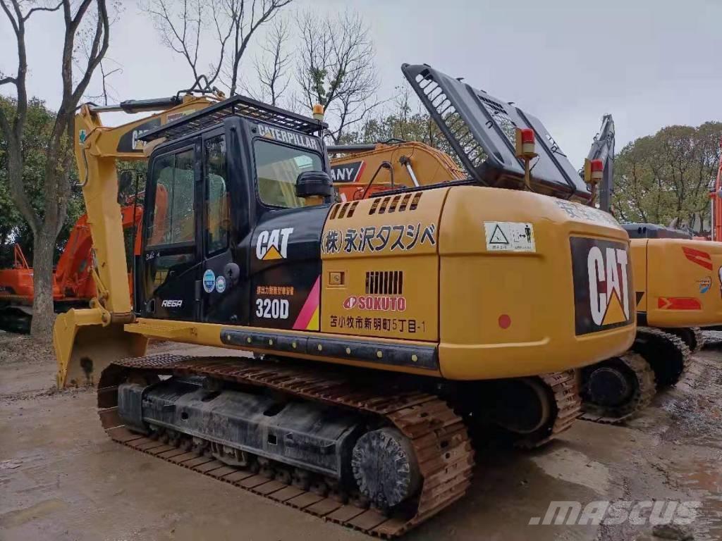 CAT 320 D Rupsgraafmachines
