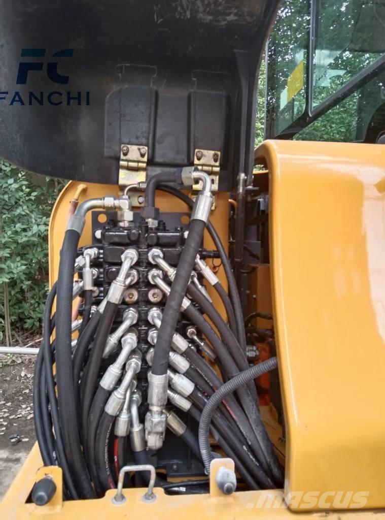 XCMG XE 60 DA Rupsgraafmachines