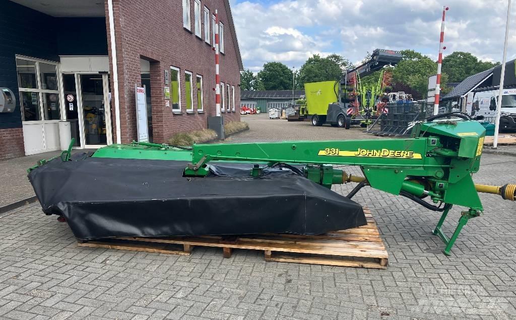 John Deere CC0331 Maaiers