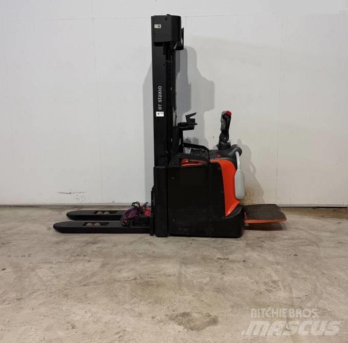 BT truck SPE 140L Stapelaar meeloop