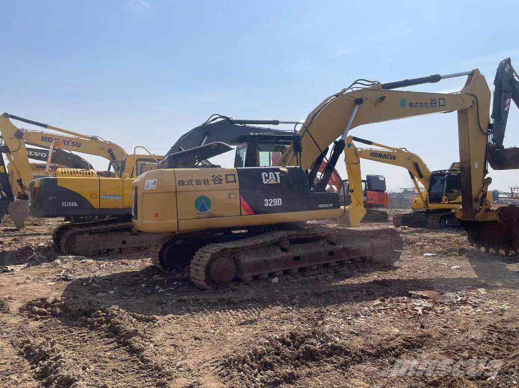 CAT 329d Graafmachines Long Reach