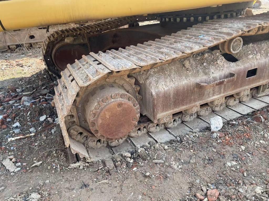 CAT 329d Graafmachines Long Reach