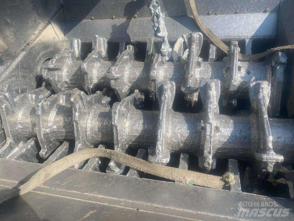 HAAS TYRON 2000XL Laden en Lossen - overige