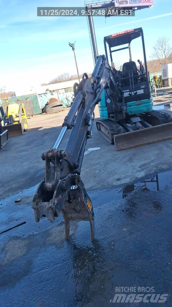 Kato HD 30V4 Minigraafmachines < 7t
