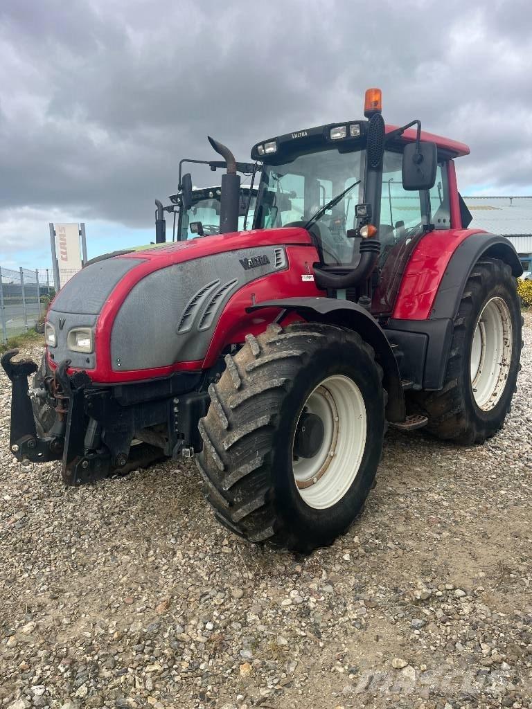 Valtra T 202 D Tractoren