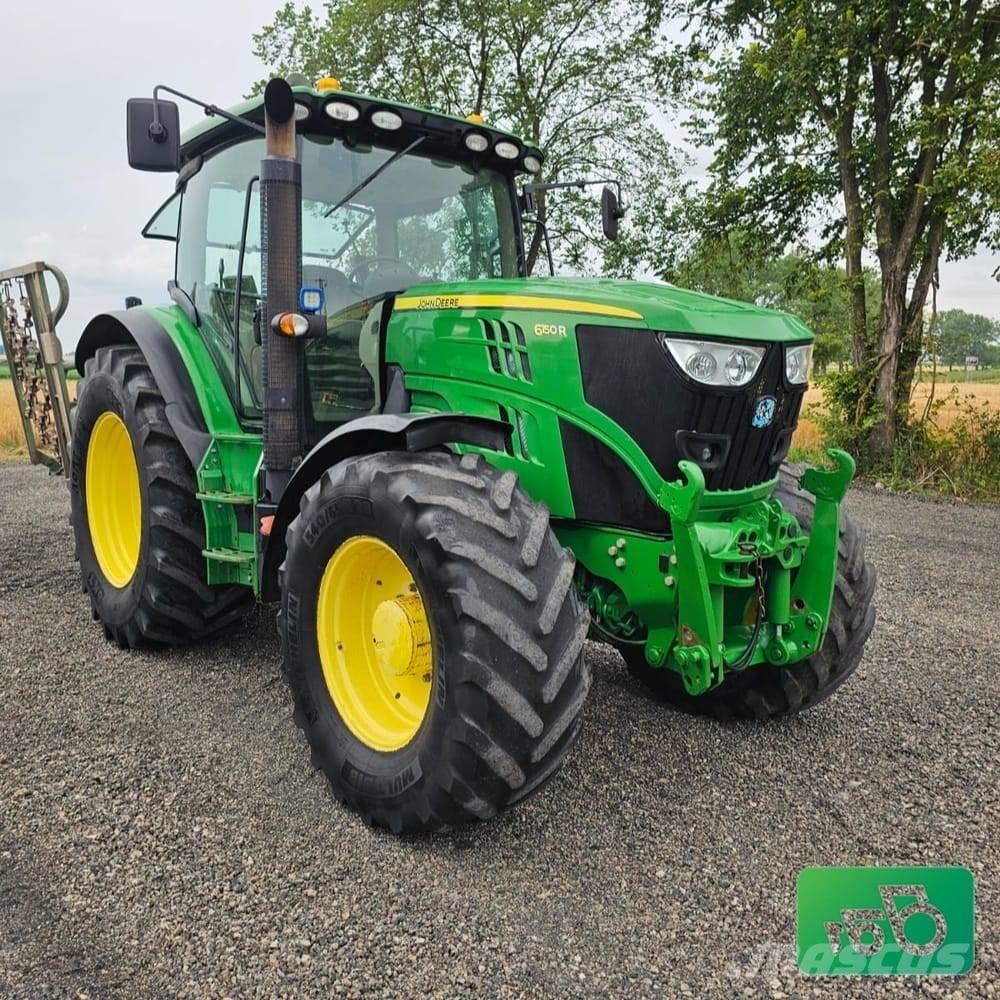 John Deere 6150 R Tractoren
