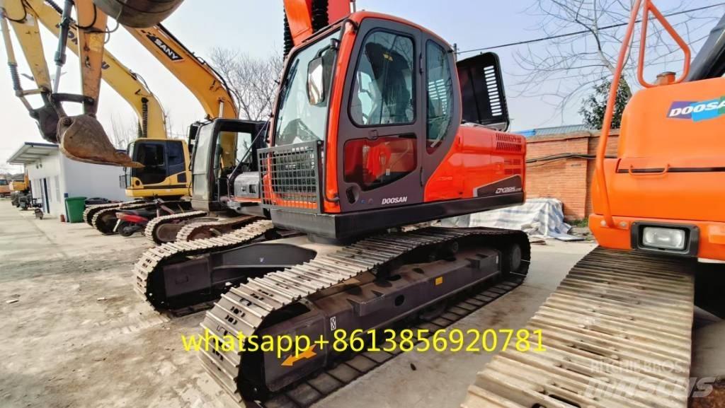 Doosan DX 225 Rupsgraafmachines