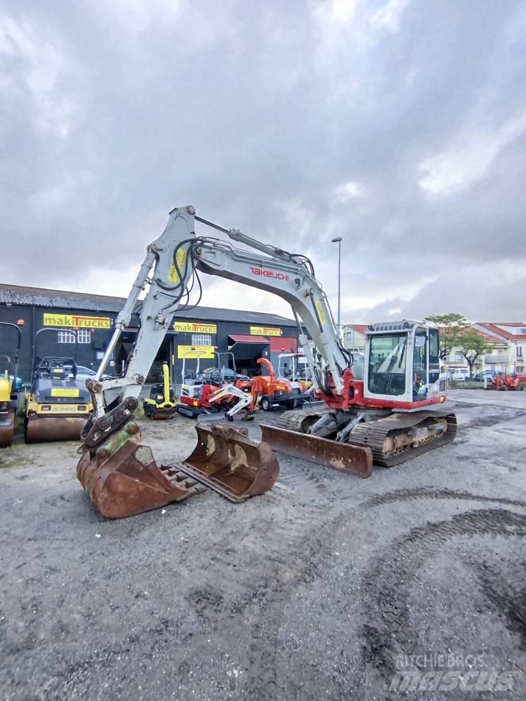 Takeuchi TB2150 Midigraafmachines 7t - 12t