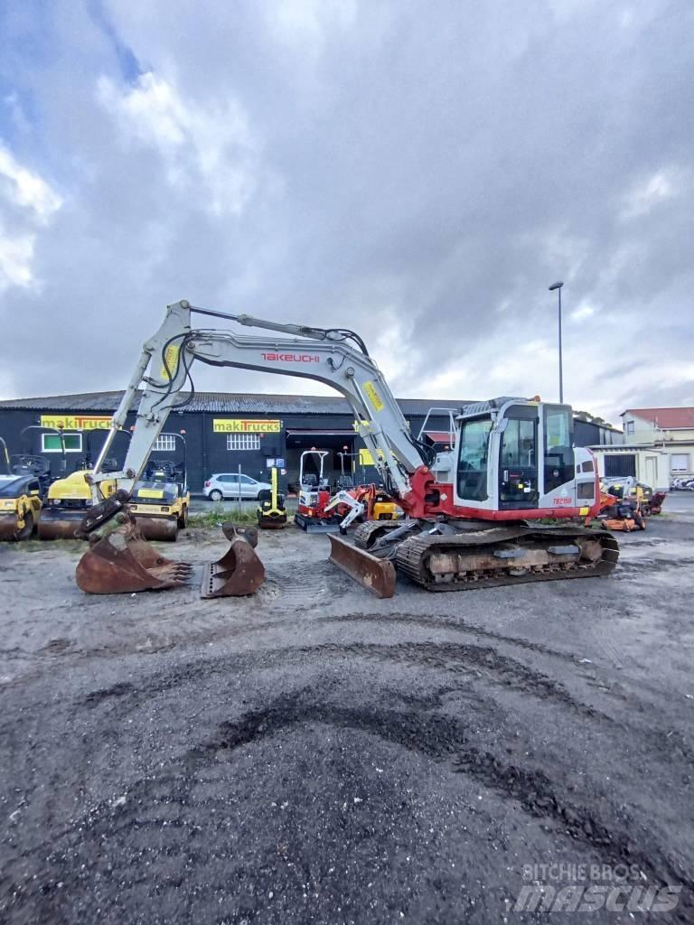Takeuchi TB2150 Midigraafmachines 7t - 12t