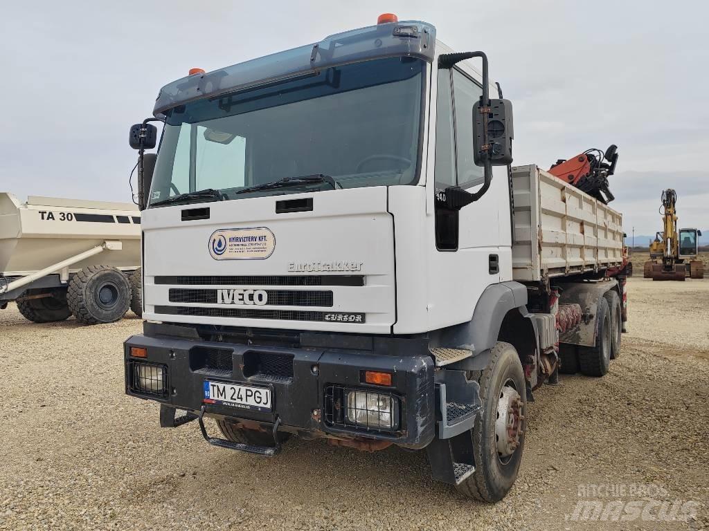 Iveco Cursor Vlakke laadvloer met kraan
