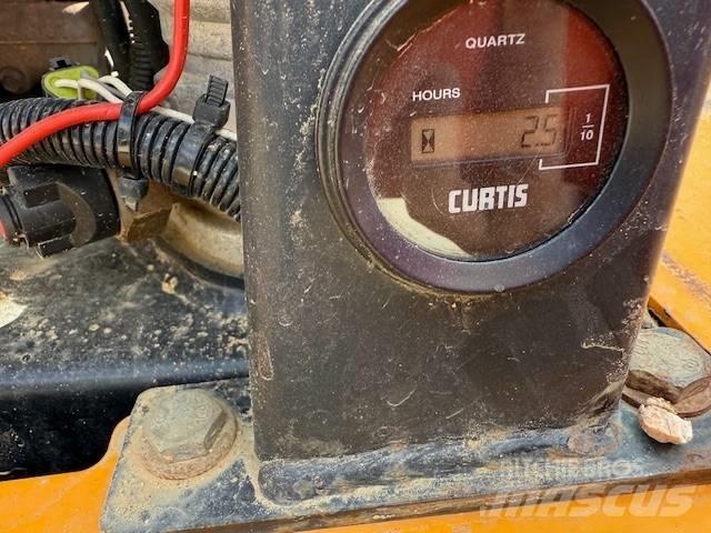 Thwaites MACH 474 Mini Dumpers