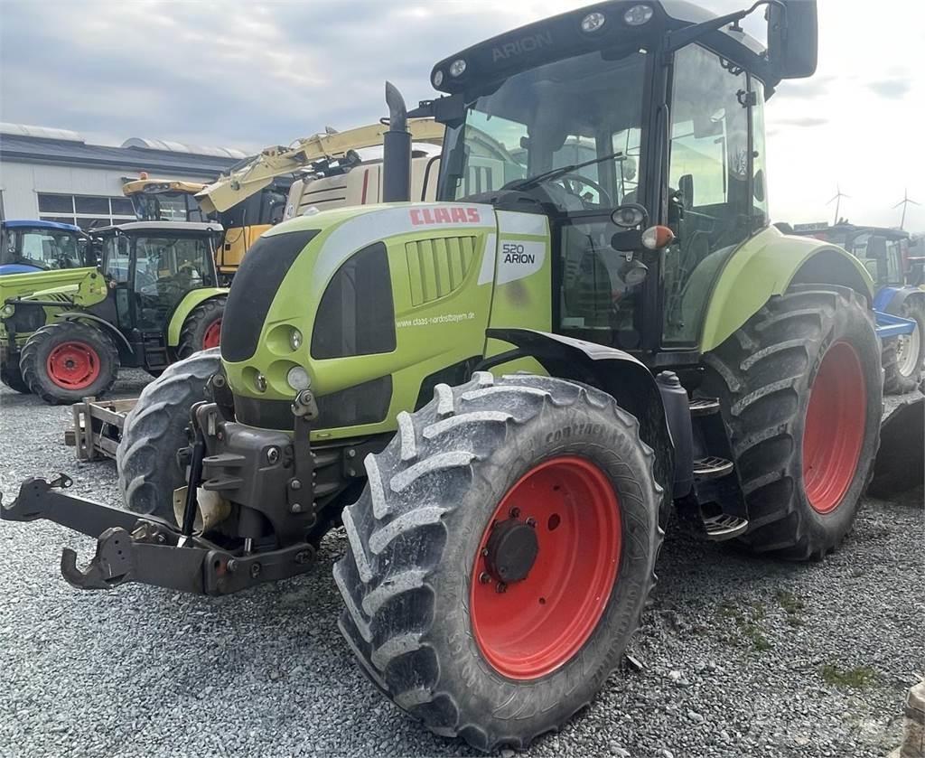 CLAAS Arion 520 Tractoren