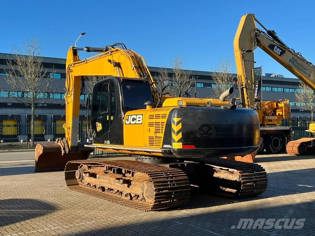 JCB JS 220 LC Rupsgraafmachines