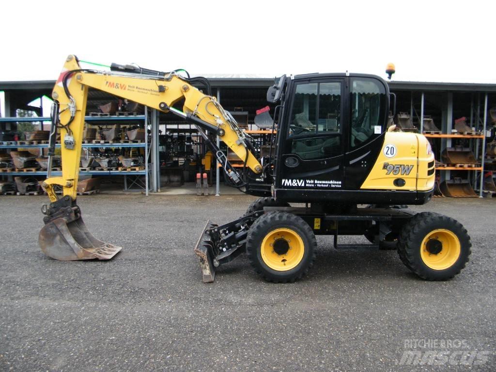 Yanmar B95W Wielgraafmachines