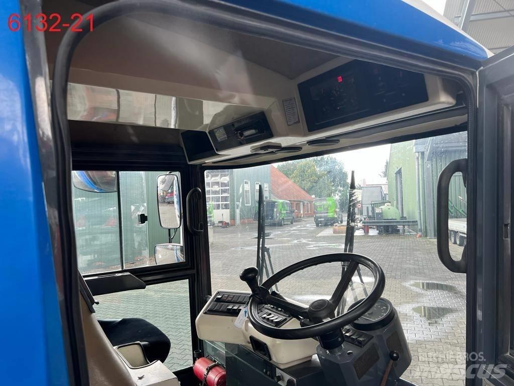 Ravo 540 Veegwagens